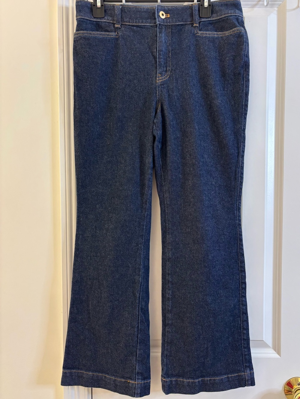 Talbots Flare Jeans Dark Indigo Denim Slit Pockets Gold Button 8P - Picture 3 of 11